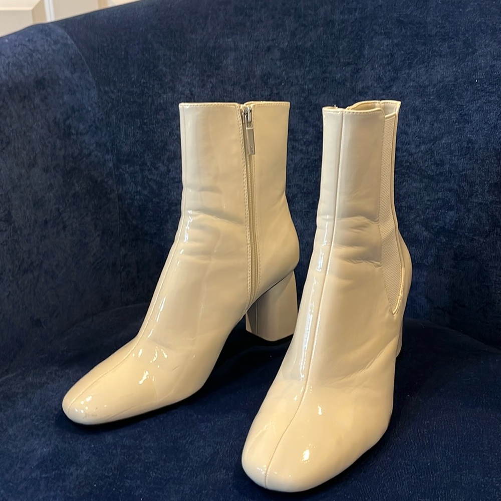 Zara white booties